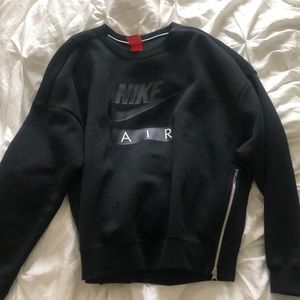Black Nike sweatshirt